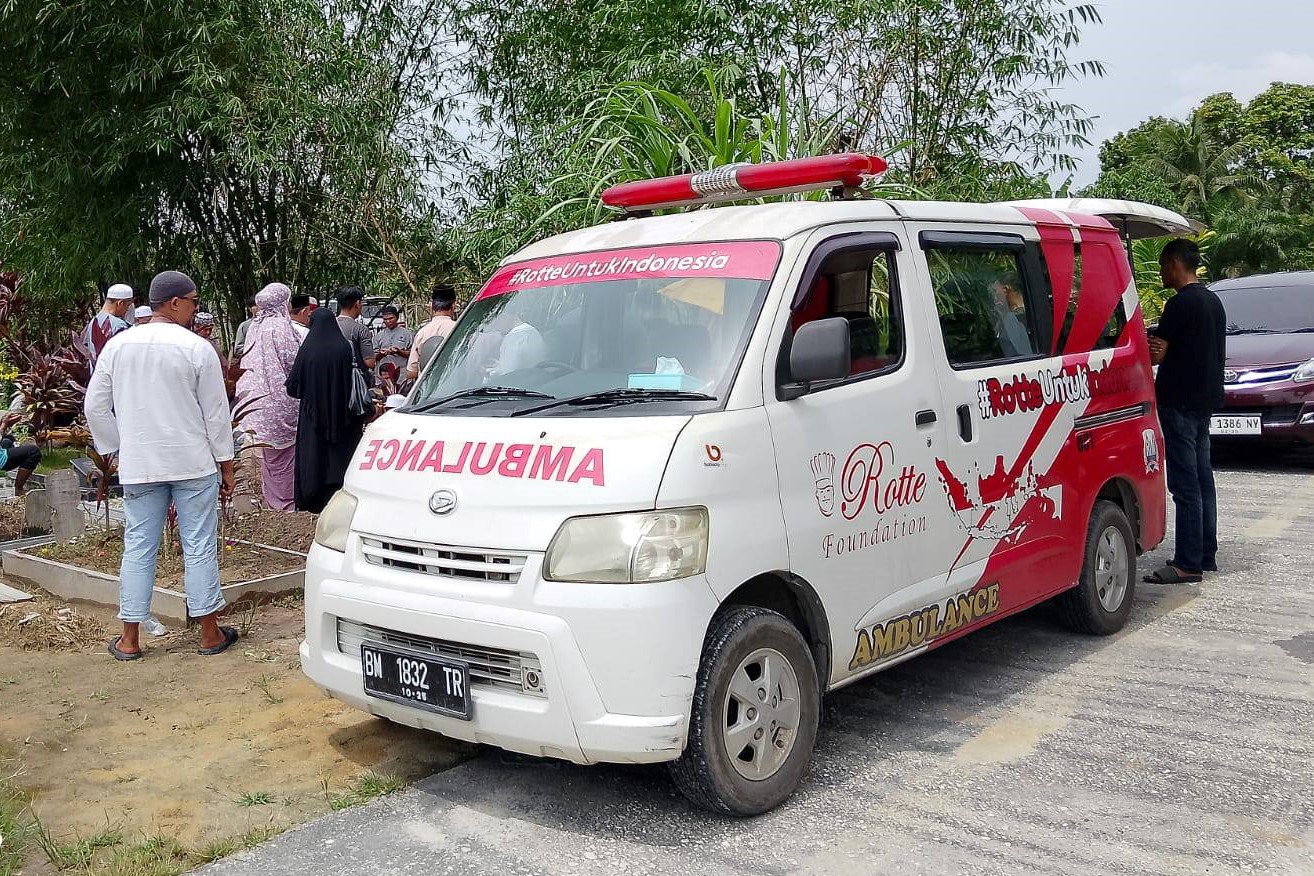 ambulance gratis rotte pekanbaru-crop