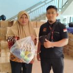 Babada Foundation Bagikan Sembako Murah di Kantor Babada Corporation