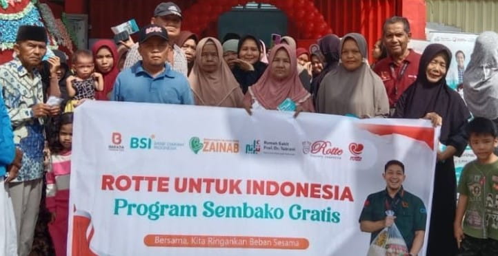 Babada Foundation menghadirkan layanan kesehatan gratis dan pembagian sembako pada grand opening New Rotte Plus di Pekanbaru.