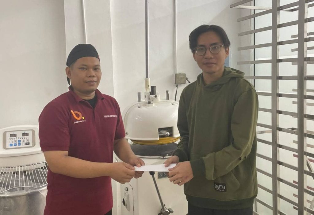 Babada Foundation menyalurkan santunan suka duka kepada lima Insan Babada sebagai bentuk kepedulian dan solidaritas antar sesama.