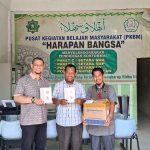 Ketua Yayasan Babada Indonesia Mulia Kunjungi PKBM Harapan Bangsa dan Salurkan Al-Qur’an untuk Santriwati Tahfidz