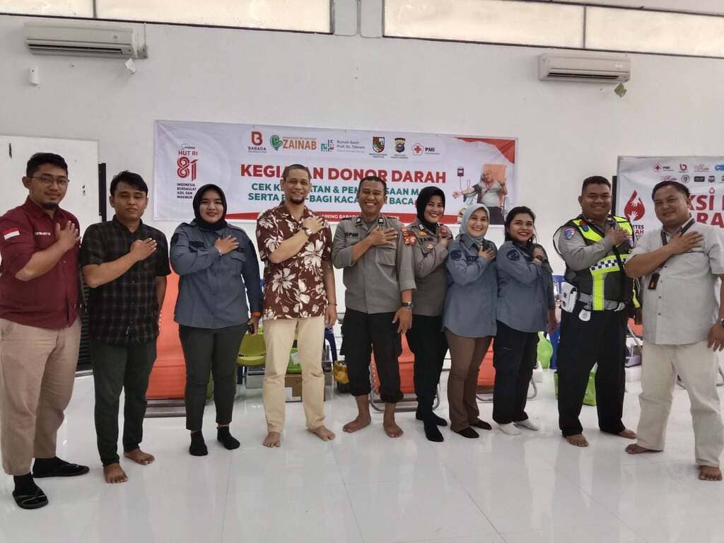 Babada Foundation menggelar donor darah ke-24 dan cek mata gratis di Pekanbaru bersama PMI, Polsek Tenayan Raya, dan RS Zainab.