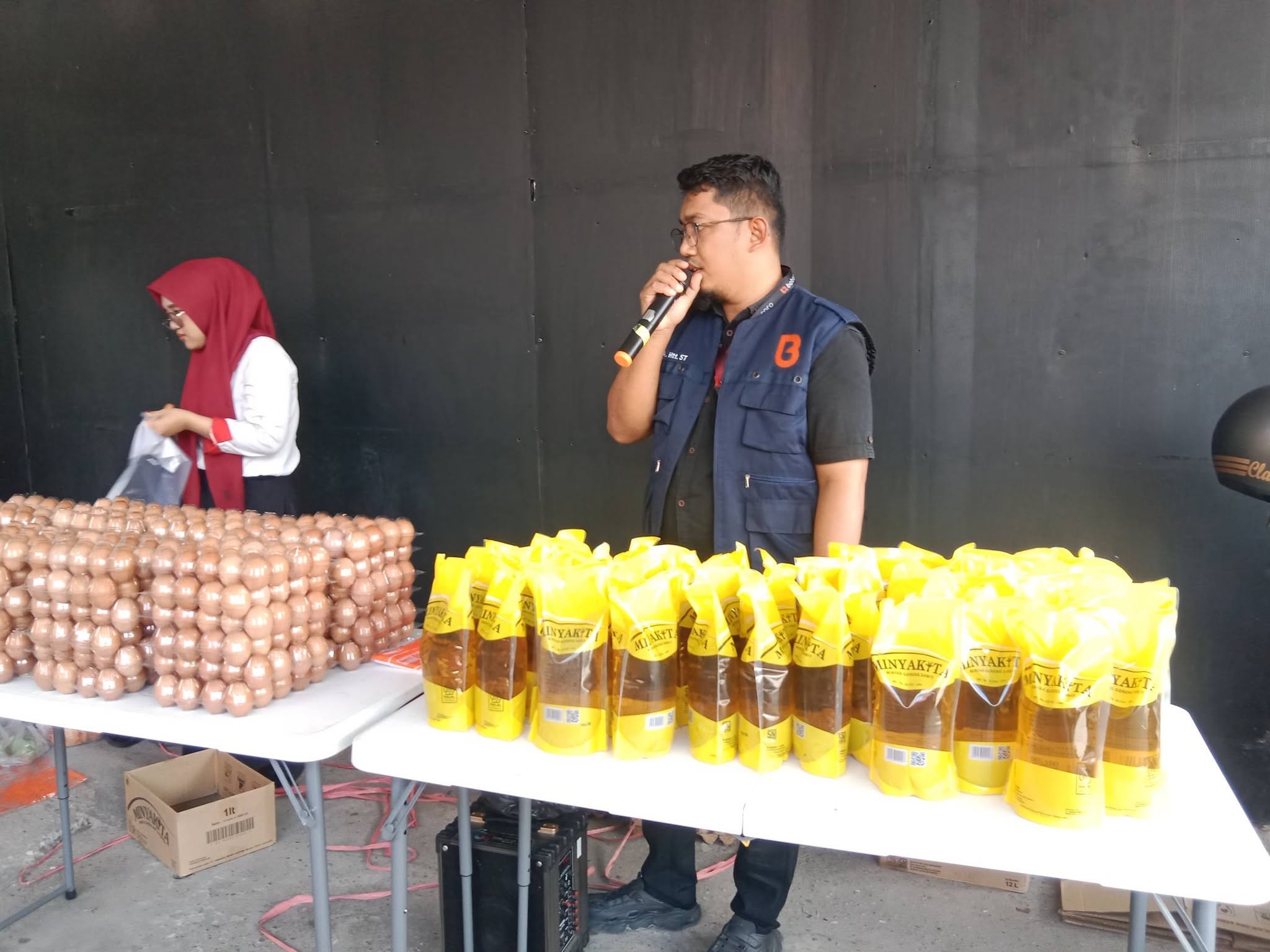 Babada Foundation Gelar Bazar Minyak Goreng dan Telur Murah